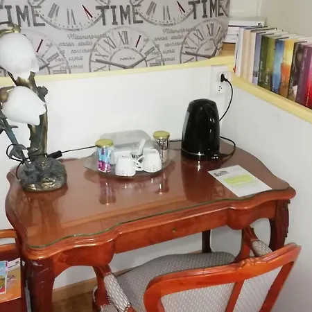Le Trilogis Bed & Breakfast Les Petites-Loges